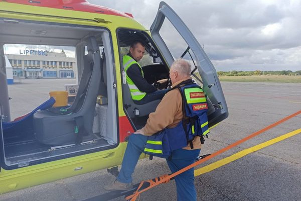 В Липецке возобновили эвакуацию пациентов санитарными вертолетами