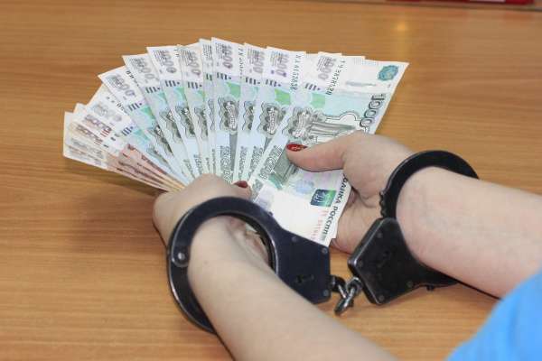 Тысячу липецких чиновников уличили в коррупции в 2021 году Тысячу липецких чиновников уличили в коррупции в 2021 году