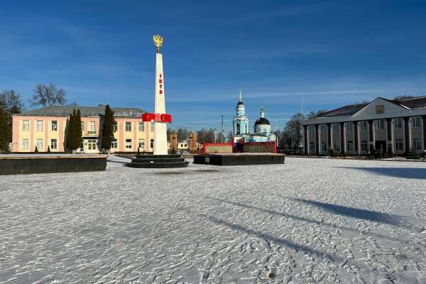 Земли в Краснинском районе могут отдать под развитие туристического бизнеса и строительство теплиц 