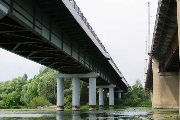 Липецкие власти планируют потратить 1 млрд рублей на ремонт Петровского моста