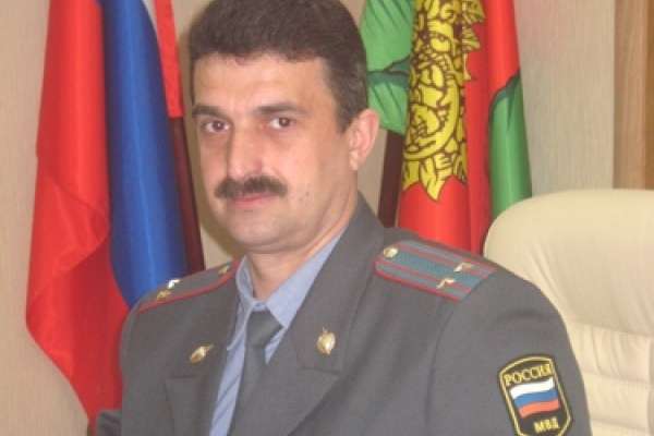 Главный полицейский Липецка опять засобирался в отставку Главный полицейский Липецка опять засобирался в отставку