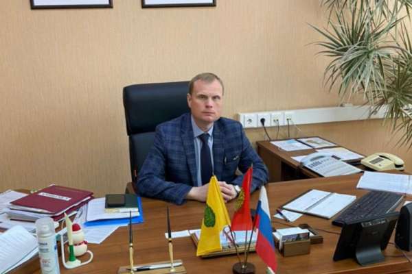 Не проработавший и года главой липецкого департамента ЖКХ Андрей Переверзев уходит в отставку
