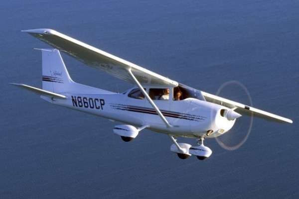 Самолеты банкротящегося липецкого «Виража» со скидкой в 60% улетят в Москву Самолеты банкротящегося липецкого «Виража» со скидкой в 60% улетят в Москву