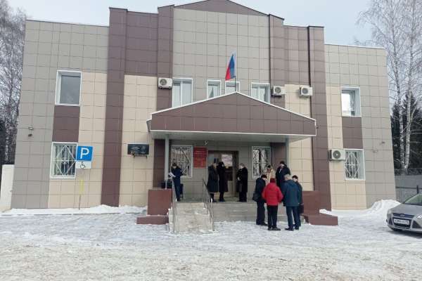 Главу сельсовета под Липецком уволили в связи с утратой доверия Главу сельсовета под Липецком уволили в связи с утратой доверия