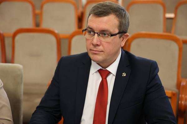 Липецкий депутат Сергей Токарев не смог через суд вернуть пост зампреда комитета из-за «нарушения регламента»