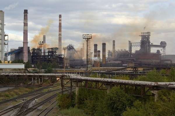 Новолипецкому меткомбинату удалось выбить с Siemens 200 тыс. евро долга за срыв поставки оборудования Новолипецкому меткомбинату удалось выбить с Siemens 200 тыс. евро долга за срыв поставки оборудования