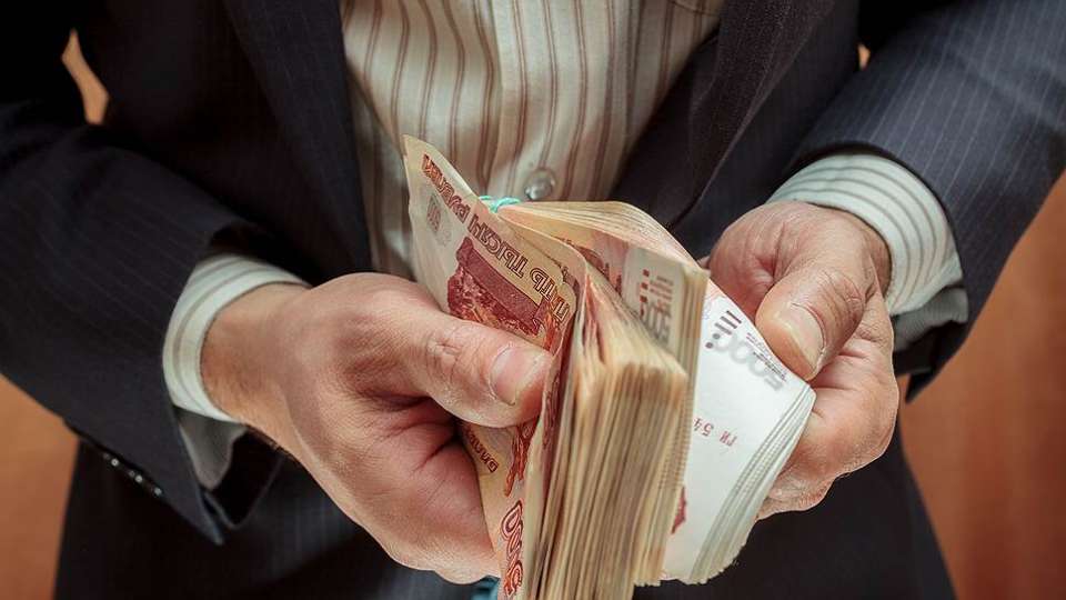Липецкая дорожная компания «кинула» своих сотрудников почти на полмиллиона рублей