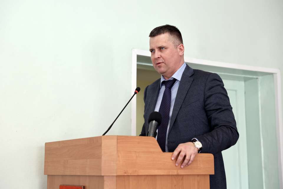 Спикер липецкого облсовета посоветовал депутатам поменьше разъезжать по недружественным странам