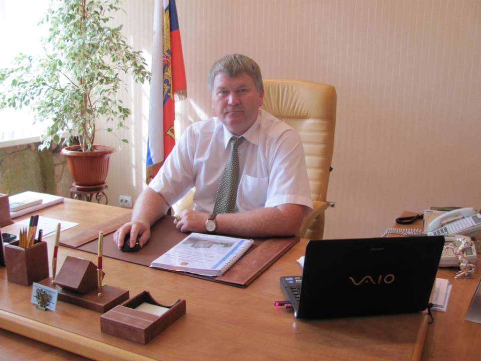 Руководитель липецкого Госстройнадзора Олег Борохов покинул свой пост и уезжает в Таиланд