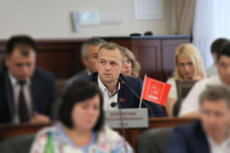 Глава Липецка Евгения Уваркина посоветовала депутату-коммунисту баллотироваться в мэры