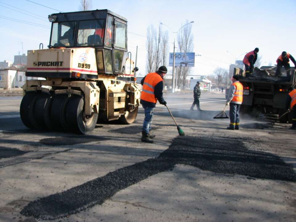Липецкая мэрия будет рассчитываться с подрядчиками за капитальный ремонт дорог в течение трех лет