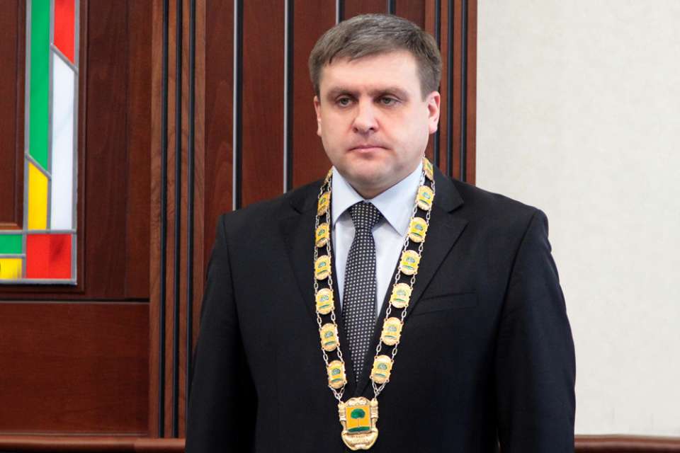 Липецкий вице-губернатор Сергей Иванов официально пересел в кресло главы города
