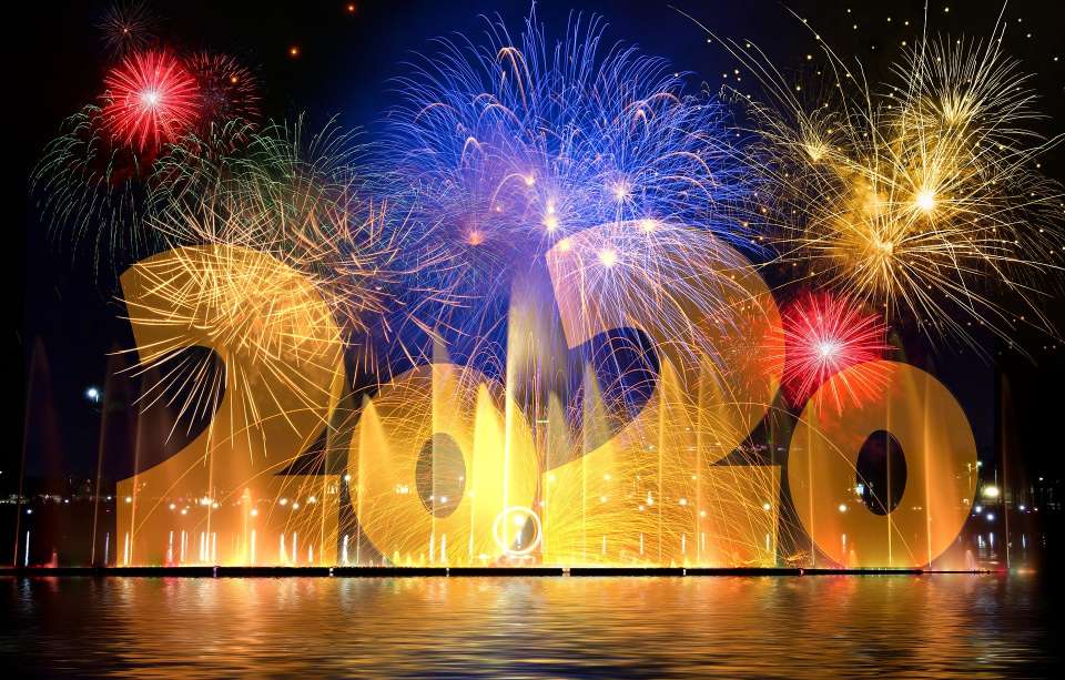 «Липецкие новости» поздравляют своих читателей с Новым годом и уходят на каникулы до 9 января