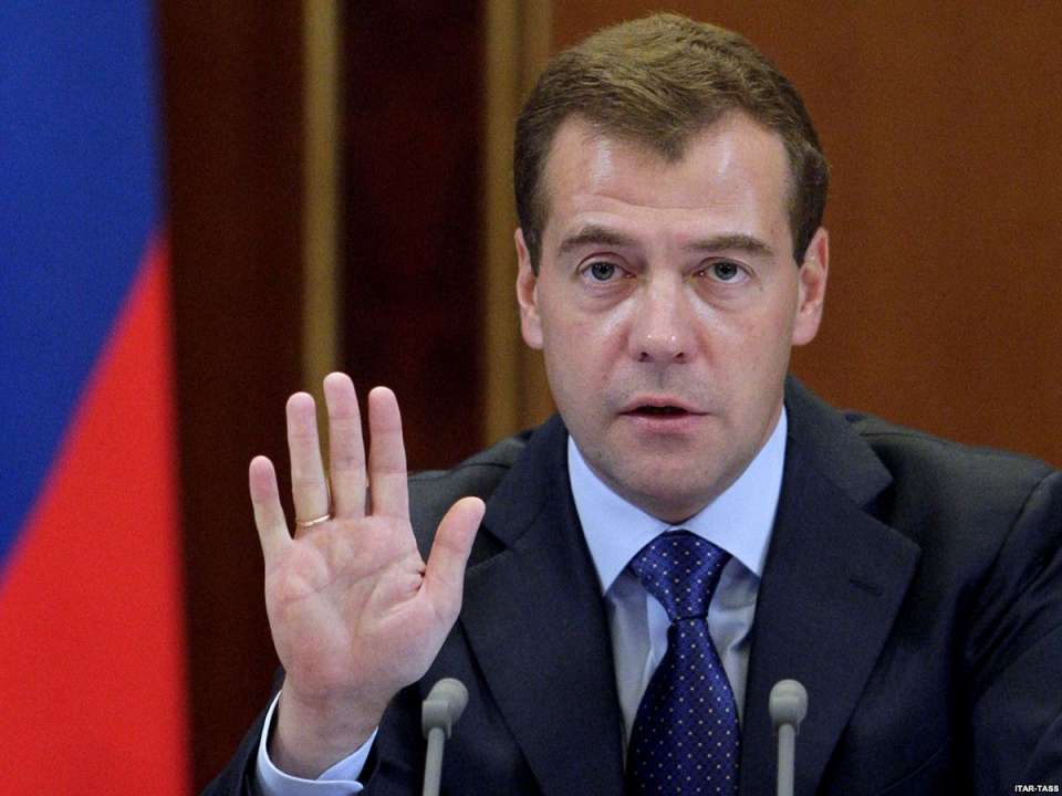 Дмитрий Медведев выделил 730 млн рублей на развитие дорожного строительства Липецкой области 