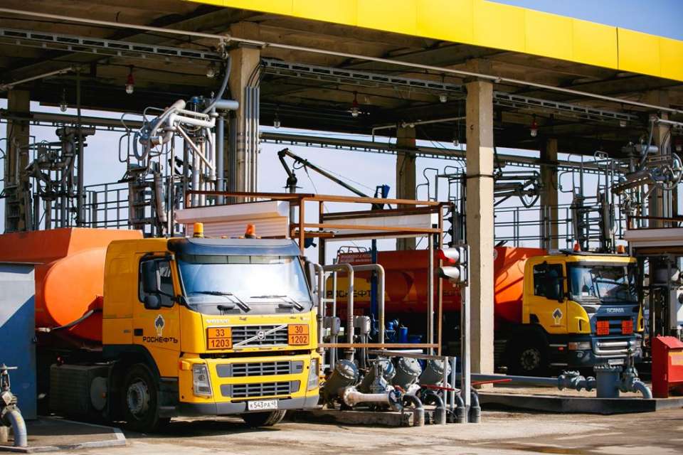 За полугодие липецкий филиал «Роснефти» поставил аграриям порядка 30 тыс. тонн топлива