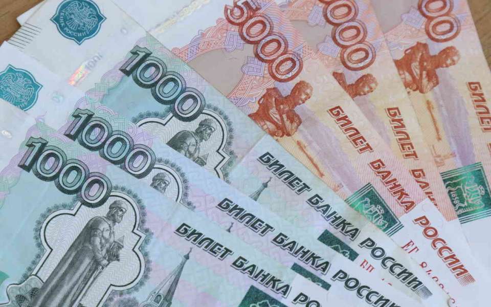 В Липецкой области увеличат зарплату 40 тыс. бюджетников 