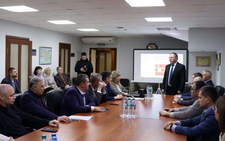 Проект «Профессионалитет» презентовали в Союзе строителей Липецкой области