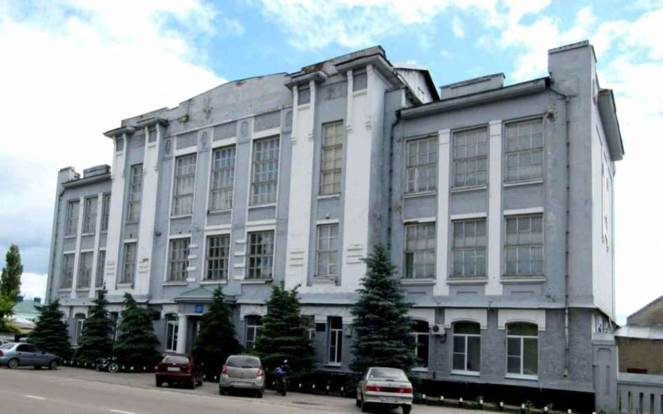 В Усмани хотят обновить фасад исторического здания многопрофильного колледжа