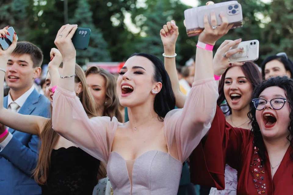 Опубликована программа на День молодежи в Липецке