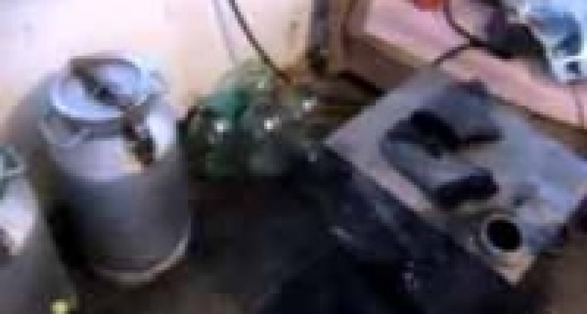 В Лебедяни милиция вылила в канализацию почти 2 тонны браги