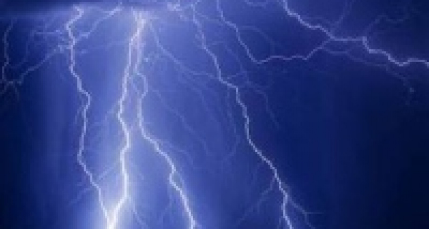 Молния убила рыбака