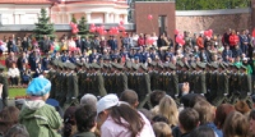 Липчане съели две тысячи порций гречки и перловки