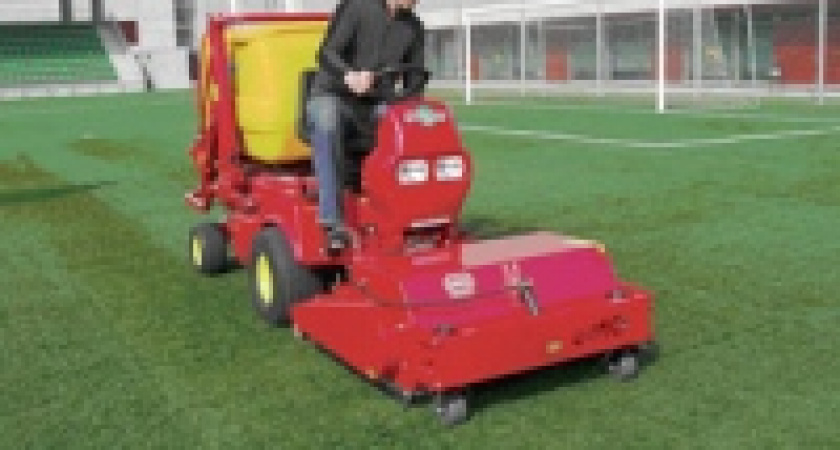 На стадионе «Сокол» появится футбольное поле с обогревом 