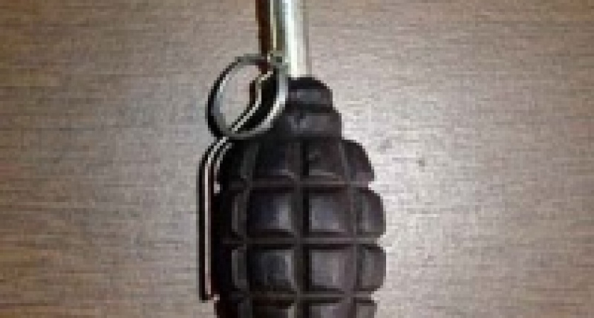 На стройке нашли «лимонку» 