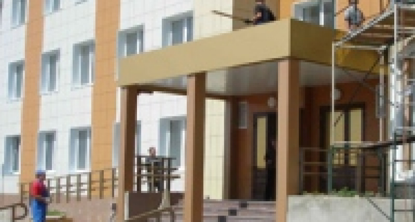 Поликлиника в 26 микрорайоне заработает через три месяца