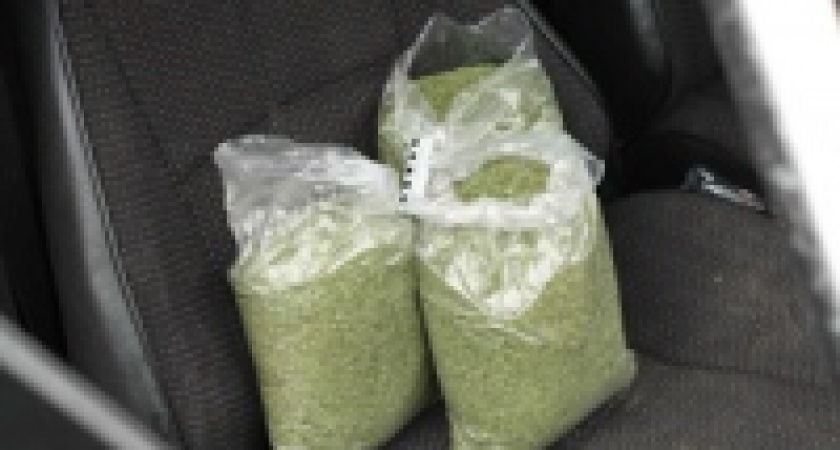 Милиционеры изъяли марихуану и тарен