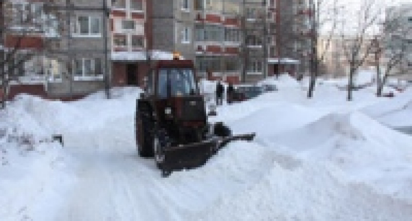 К утру очистят от снега большую часть дворов в Липецке 