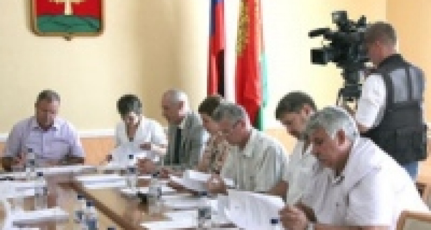 Лучших социальных работников наградят областными премиями