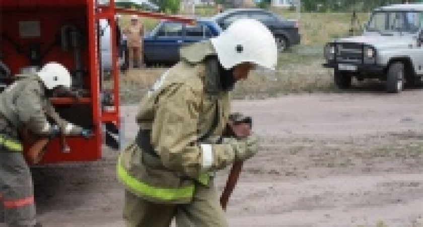 Во время пожара сильно обгорел человек