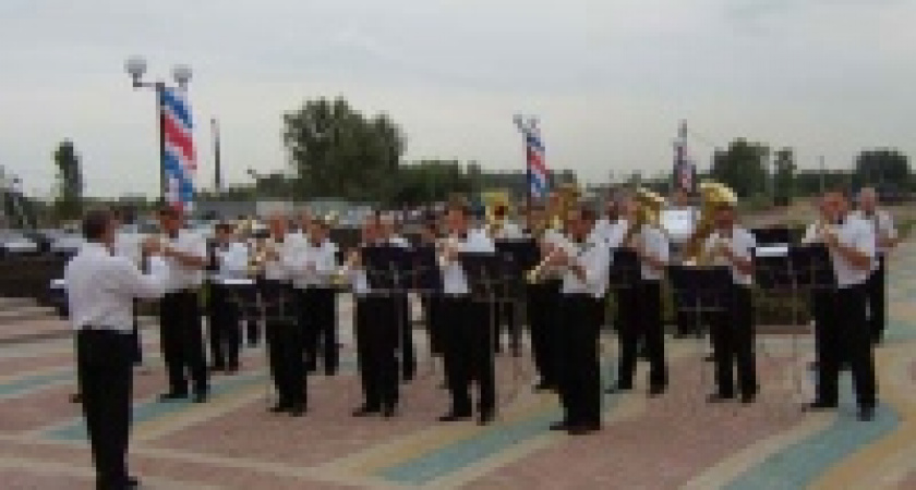 Липецкий духовой оркестр открывает сезон новой программой 