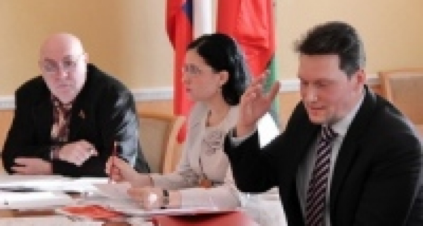 Полиция впервые отчиталась перед депутатами