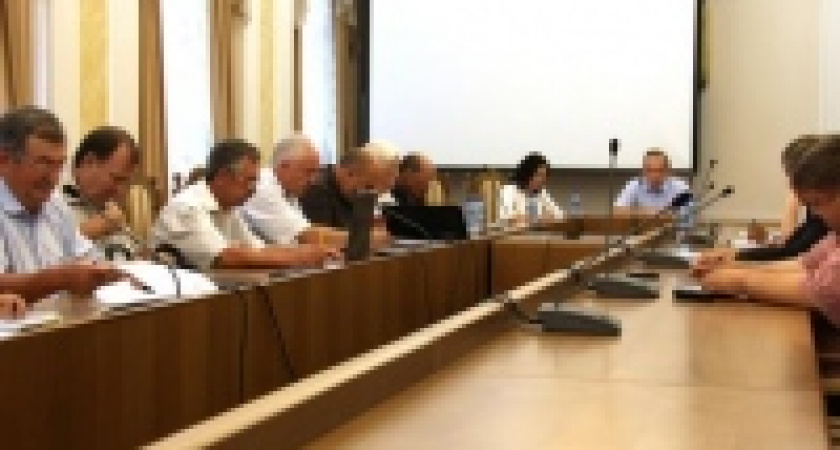 В горсовете Липецка обсудили причины «небалансов»