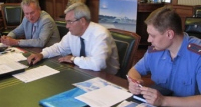 С улиц Липецка планируют вывезти незаконно установленные киоски 