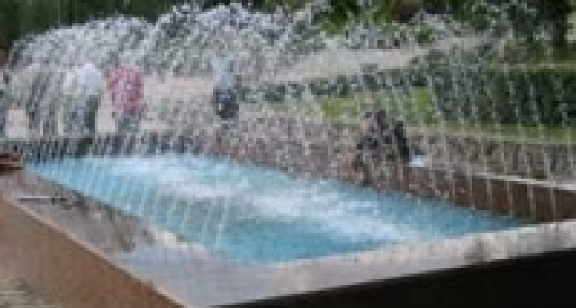 В Липецке открыты новые фонтаны и Дворец бракосочетаний