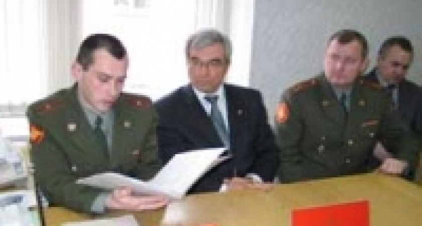 Весной из Липецка в армию призовут 500 парней