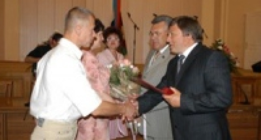 В Липецкой области наградили лучшие многодетные семьи