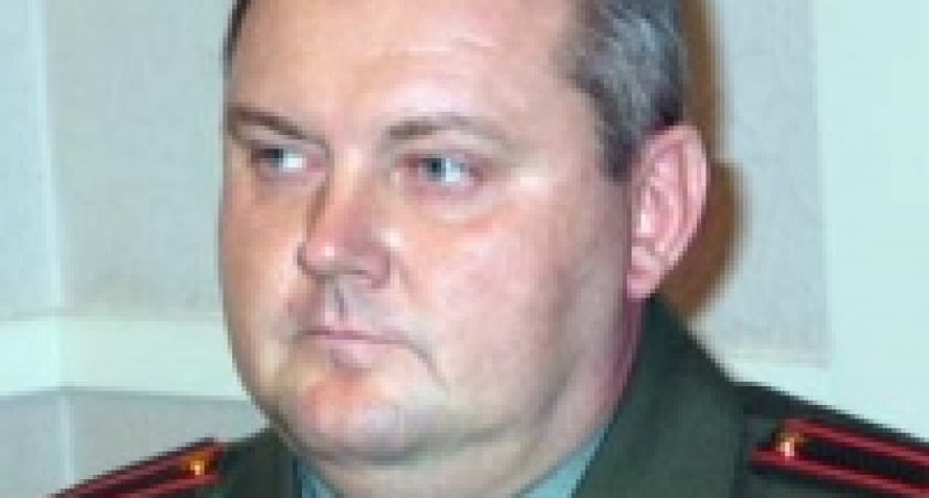 Городской военный комиссар мечтает призывать студентов
