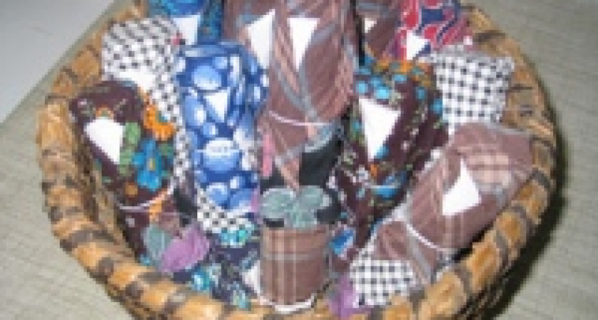 Войлочных котов, тряпичных лошадок и хотьковские мячики может сделать каждый