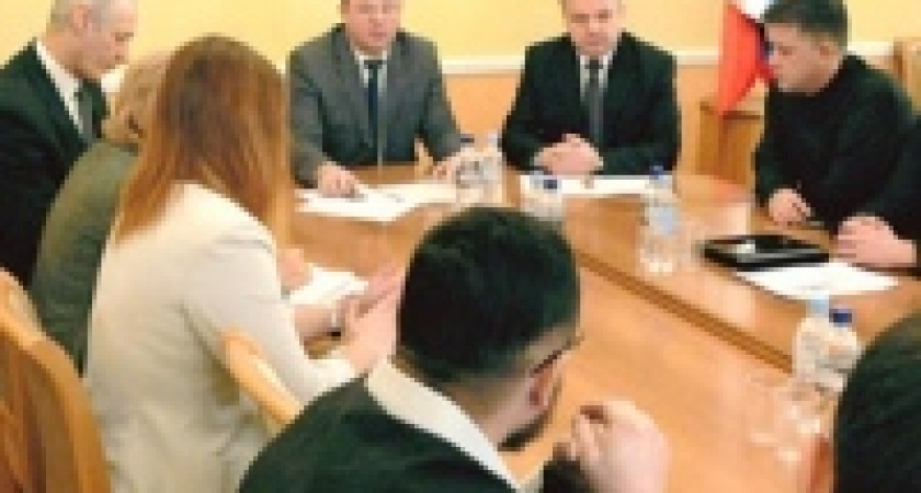 Павел Путилин встретился с лидерами молодежных организаций и национальных диаспор