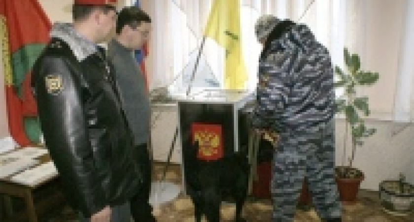 Липецкая полиция в день выборов перешла на усиленный вариант несения службы