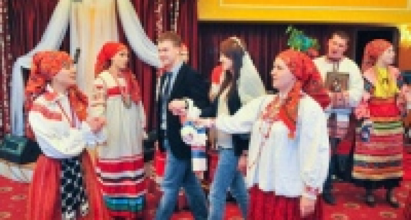 В Липецке впервые состоялось занятие «Школы сватов»