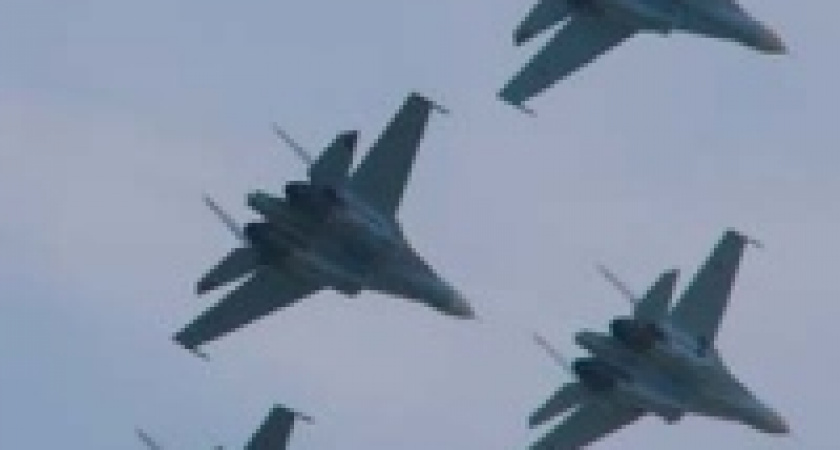 В Липецк со всей страны съехались военные летчики