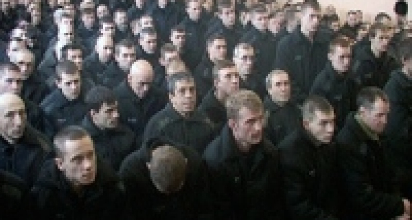 Закрыли в изоляторе за демарш в столовке