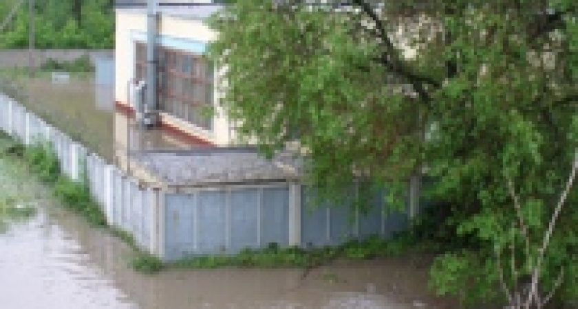 Депутаты выяснили причины подтопления домов Каменного Лога 