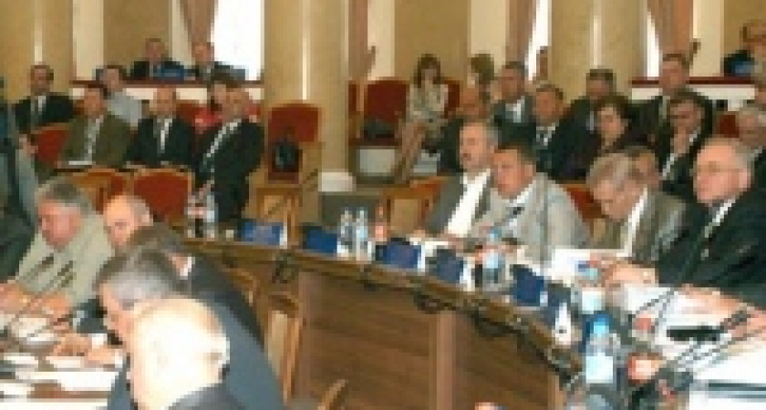 Депутаты поддержали инициативу Олега Королева о введении прогрессивной шкалы налога на доходы физических лиц