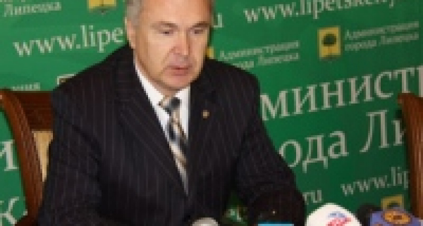 Главный в Липецке по ЖКХ предлагает липчанам отказываться от услуг управляющих компаний 